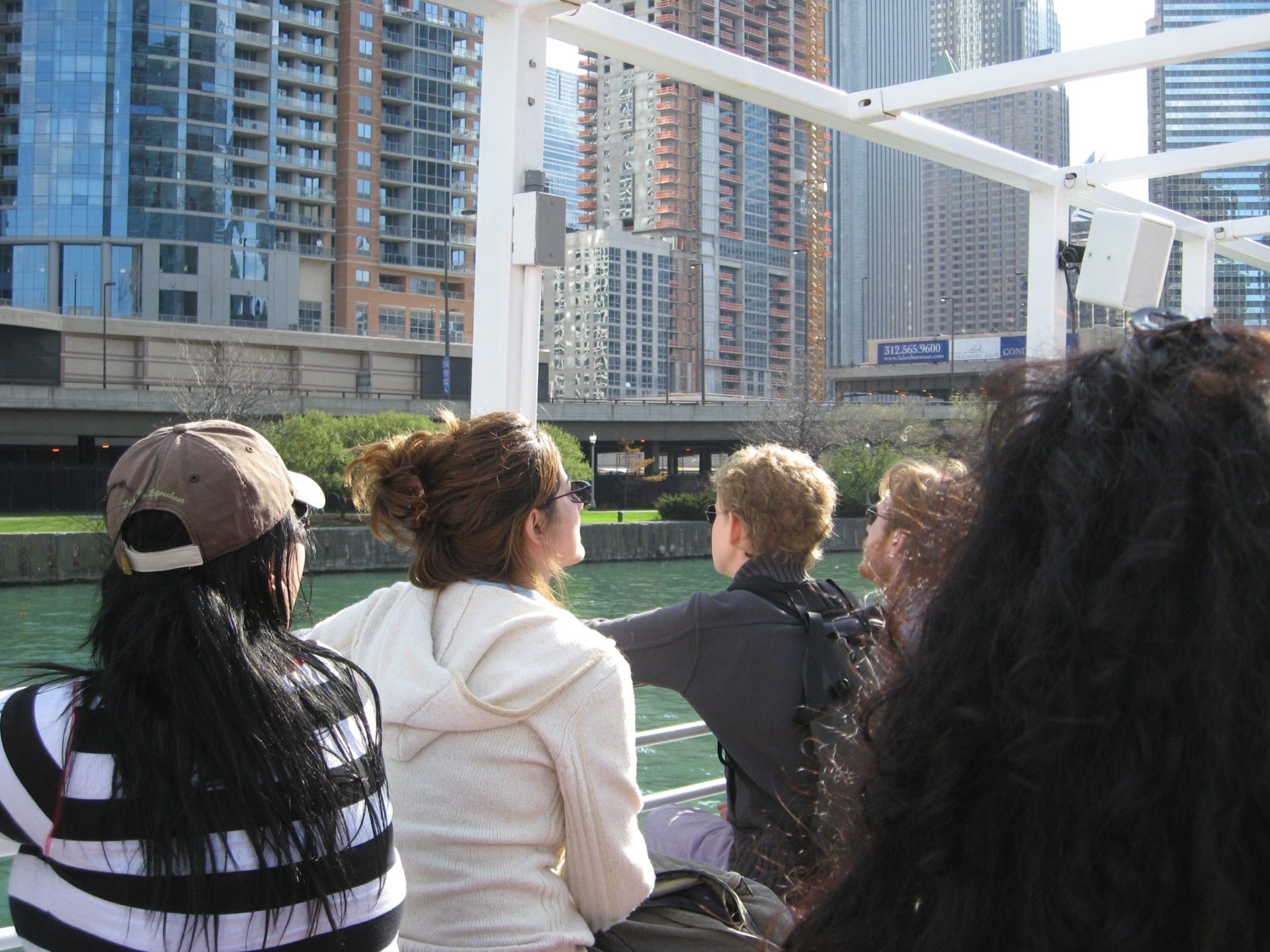 chicago boat ride